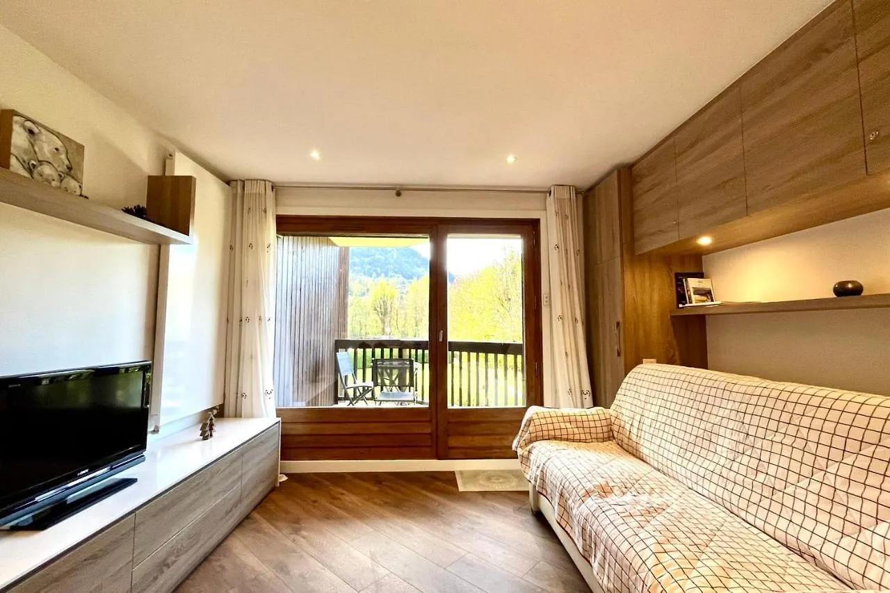 A Pretty Haven Of Peace In Megeve Apartment